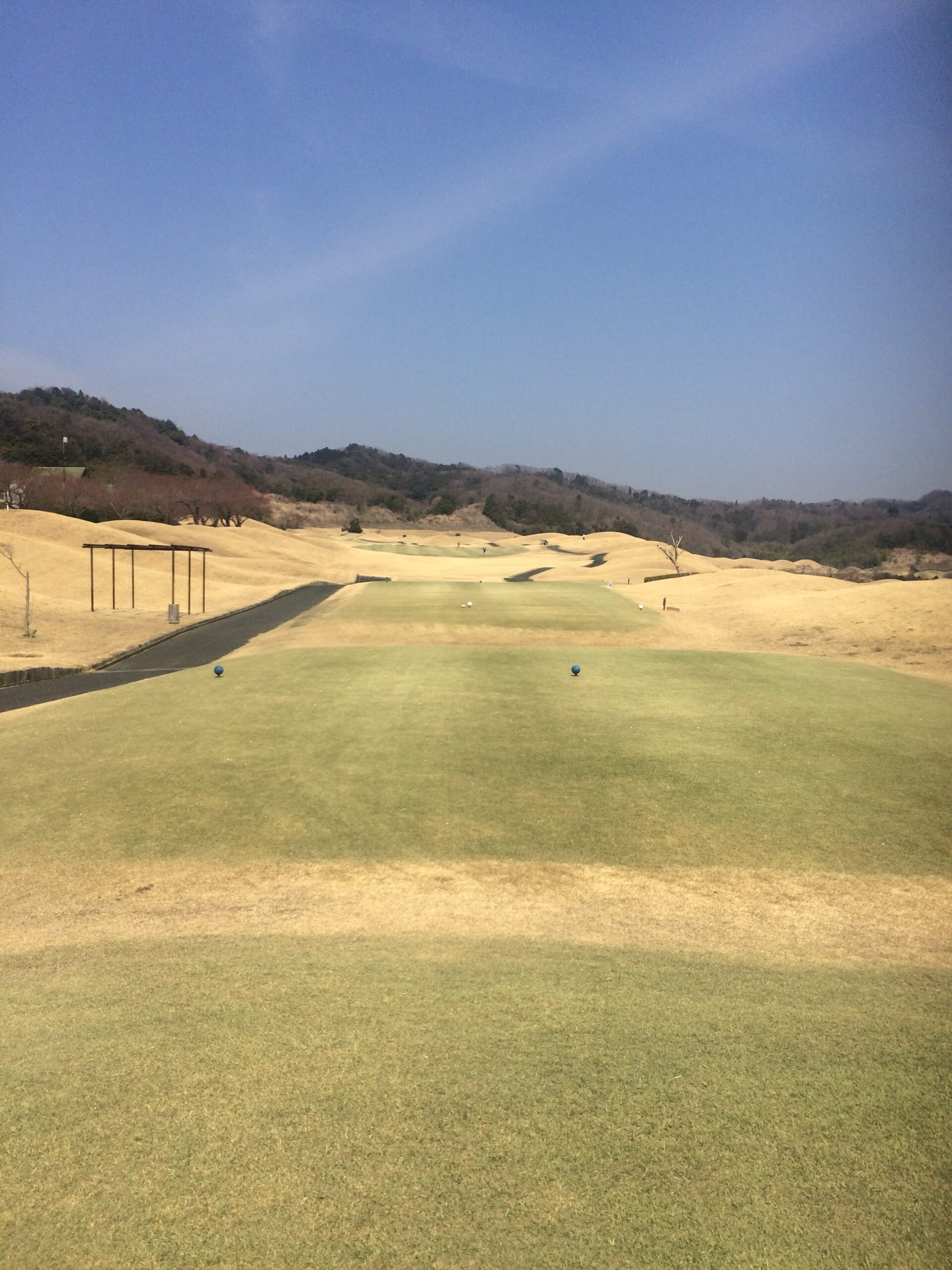 Shin-Nishiyamashou Country Club fairway view